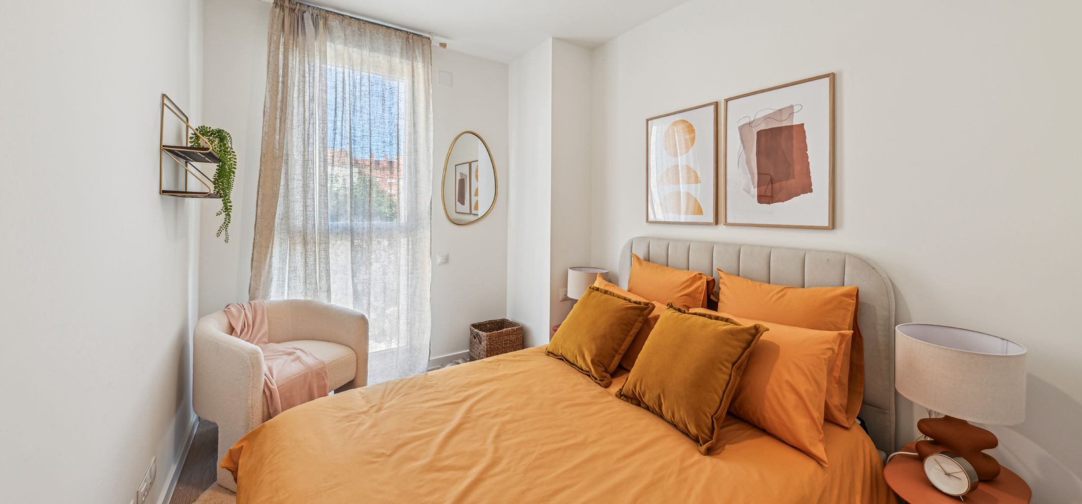Dormitorio en piso de alquiler | Casa Dumont | Getafe