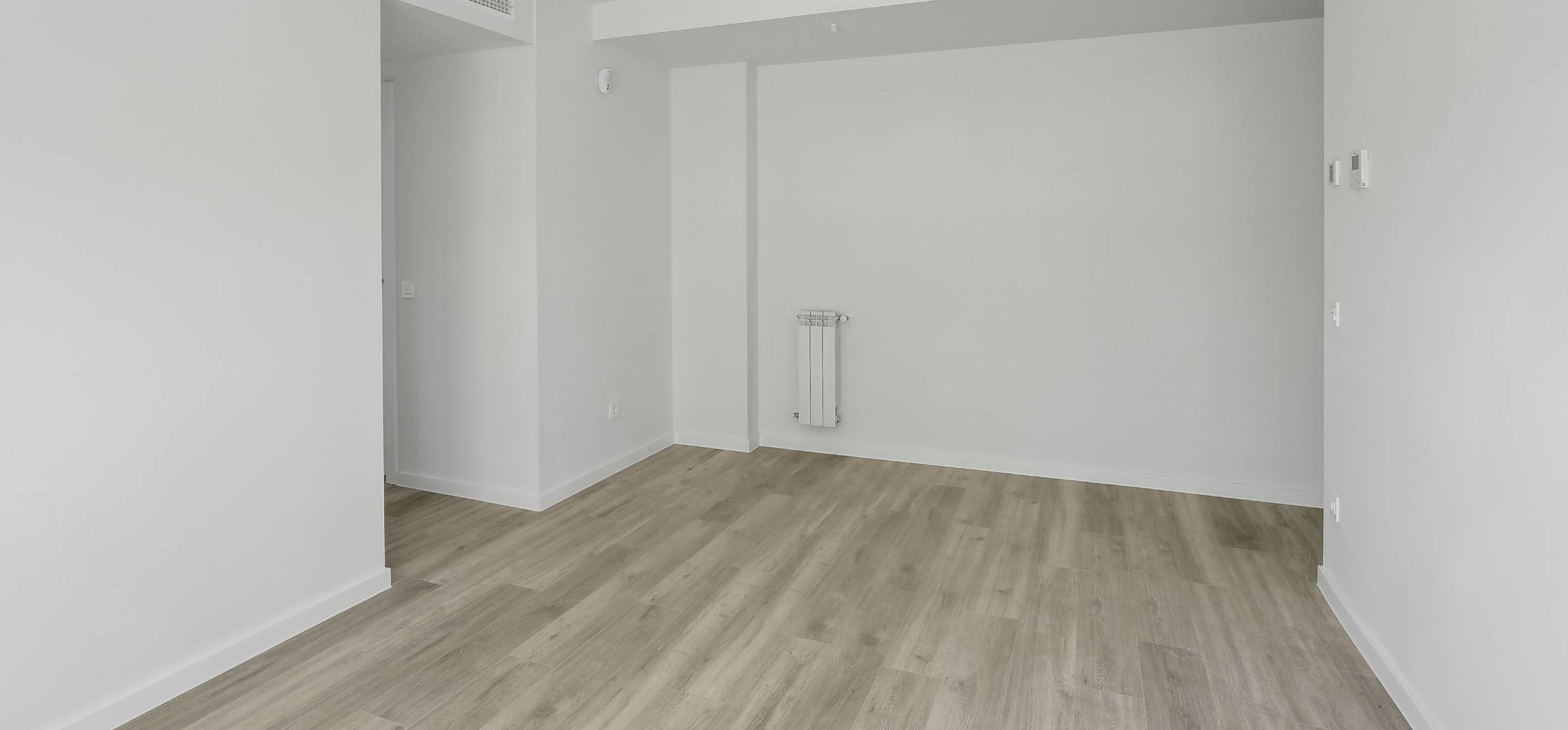 Comedor vivienda espacioso | Bialto | Luzzes | Ensanche de Vallecas