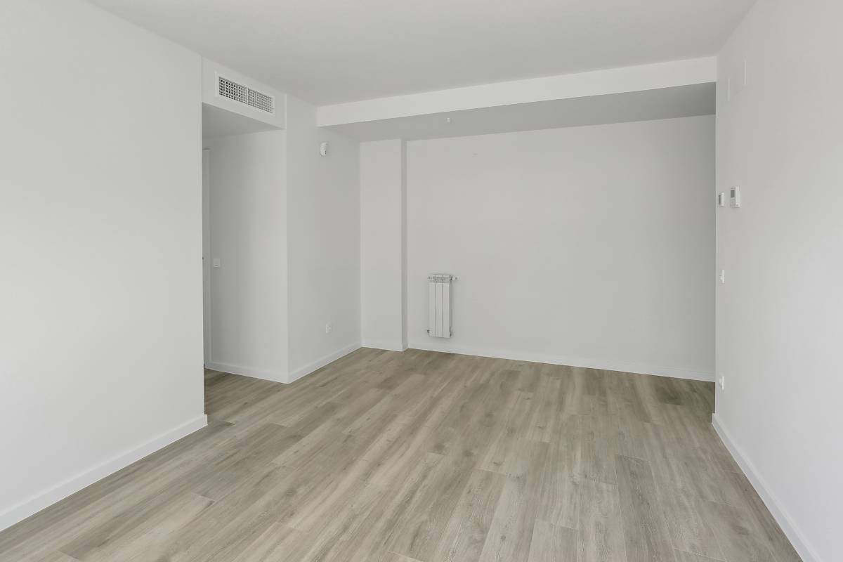 Comedor vivienda espacioso | Bialto | Luzzes | Ensanche de Vallecas