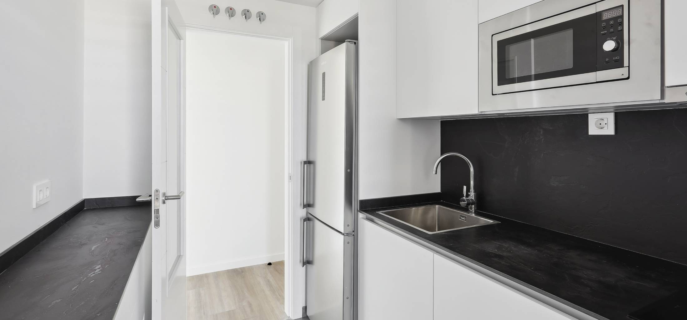 Comedor vivienda espacioso | Bialto | Luzzes | Ensanche de Vallecas