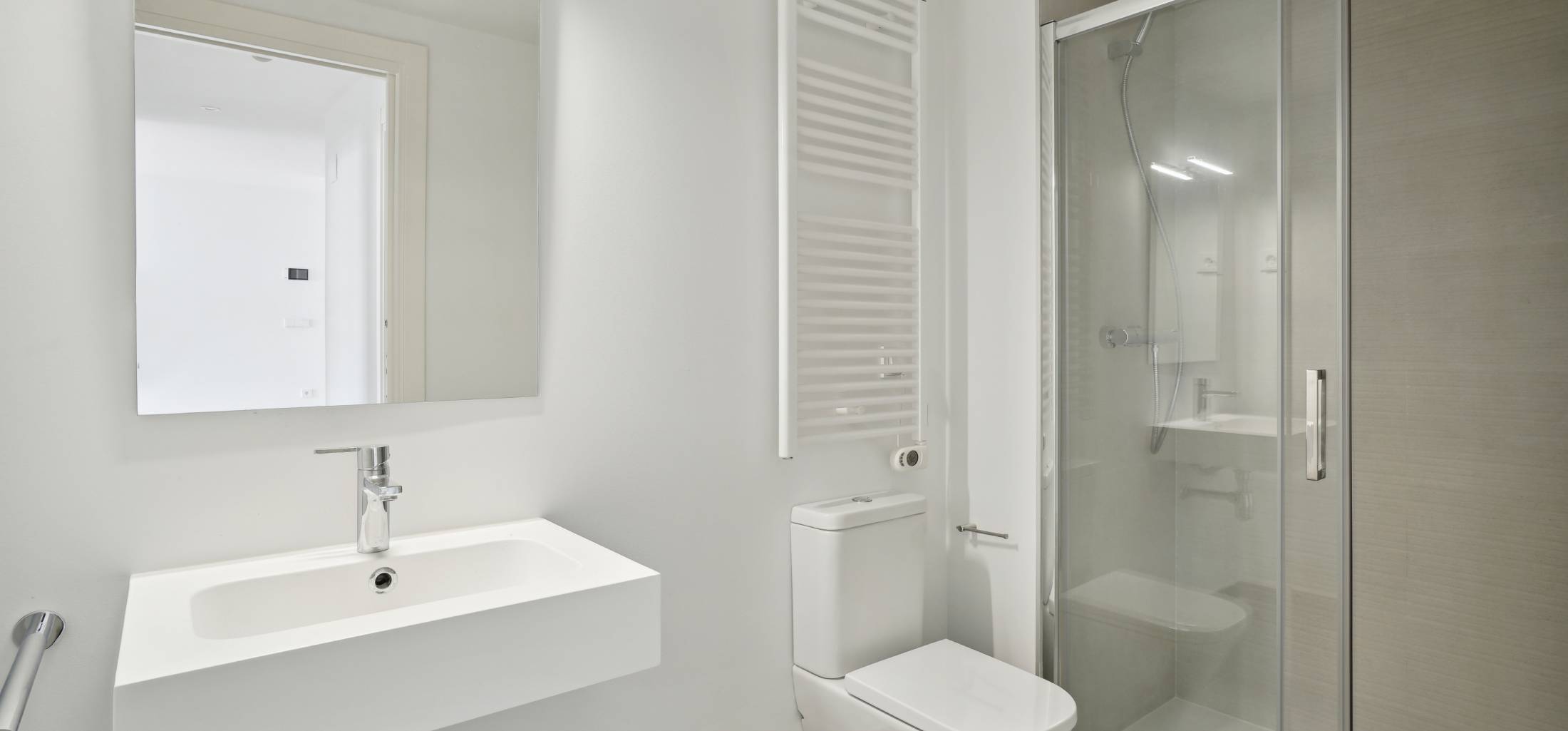 pages/flats/marobert-badalona.image_seo.floor_2_portal_C_door_1_6