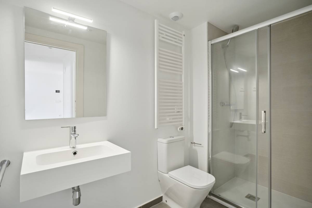 pages/flats/marobert-badalona.image_seo.floor_2_portal_C_door_1_6