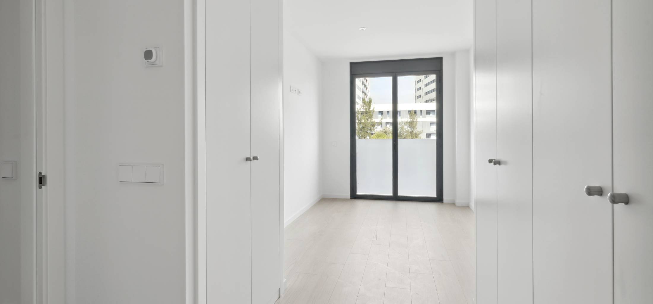 pages/flats/marobert-badalona.image_seo.floor_2_portal_D_door_3_6