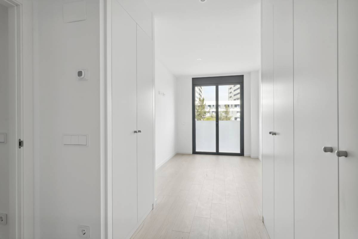 pages/flats/marobert-badalona.image_seo.floor_2_portal_D_door_3_6
