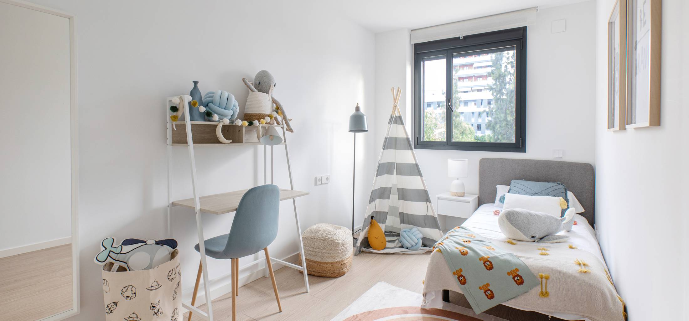 Dormitorio de piso en alquiler en Marobert | Badalona 
