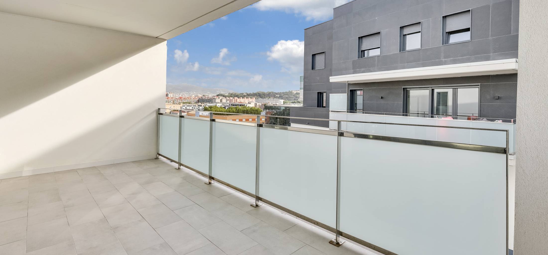 Terraza de obra nueva | Marina del Prat Vermell | Bialto 